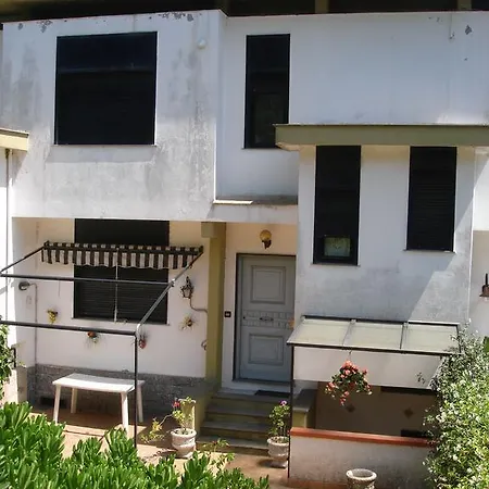 Semesterbostad Casa Regina *