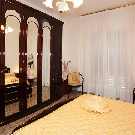 Casa Regina *
